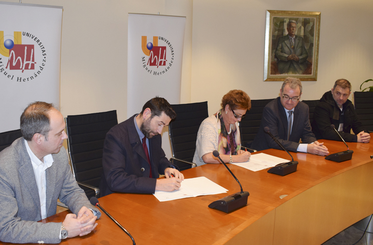El Colegio Oficial de Fisioterapeutas de la Comunidad Valenciana y la UMH colaborarán en actividades culturales y educativas 